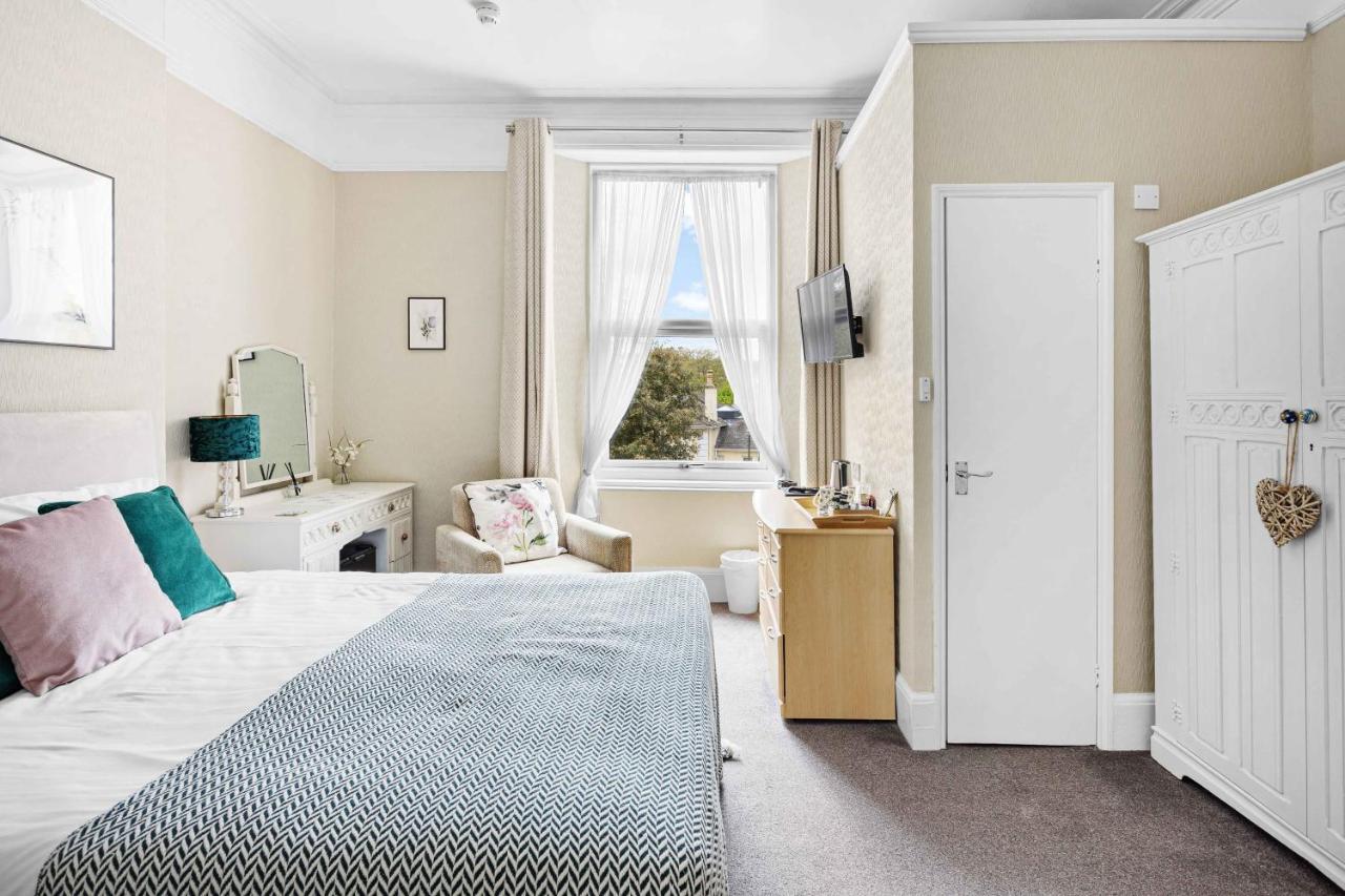 トーキー The Netley Bed & Breakfast エクステリア 写真