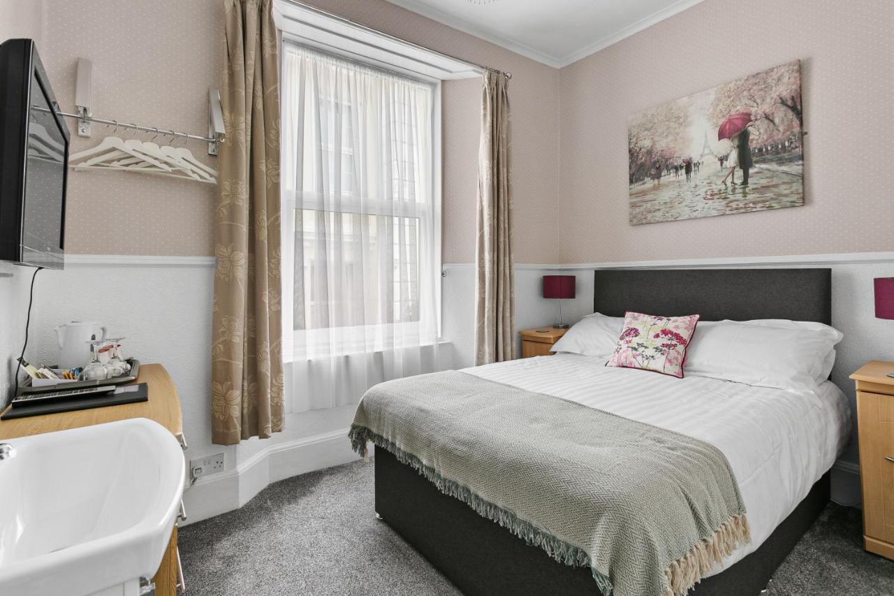 トーキー The Netley Bed & Breakfast エクステリア 写真