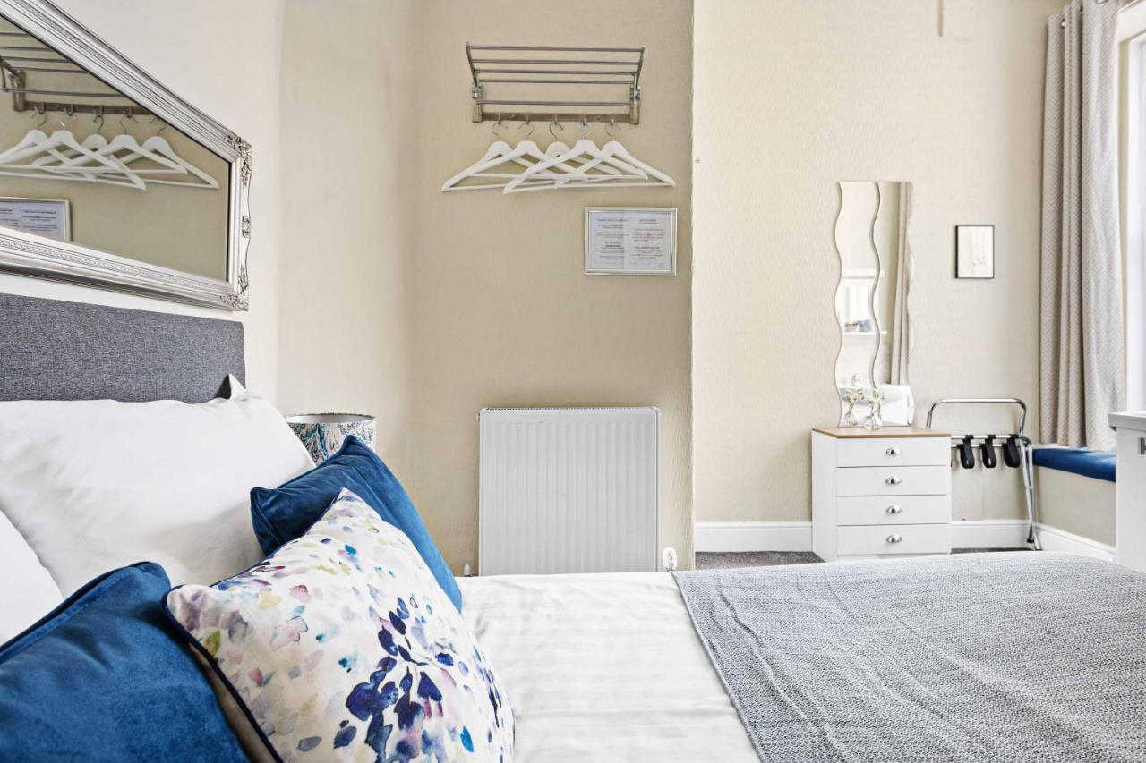 トーキー The Netley Bed & Breakfast エクステリア 写真