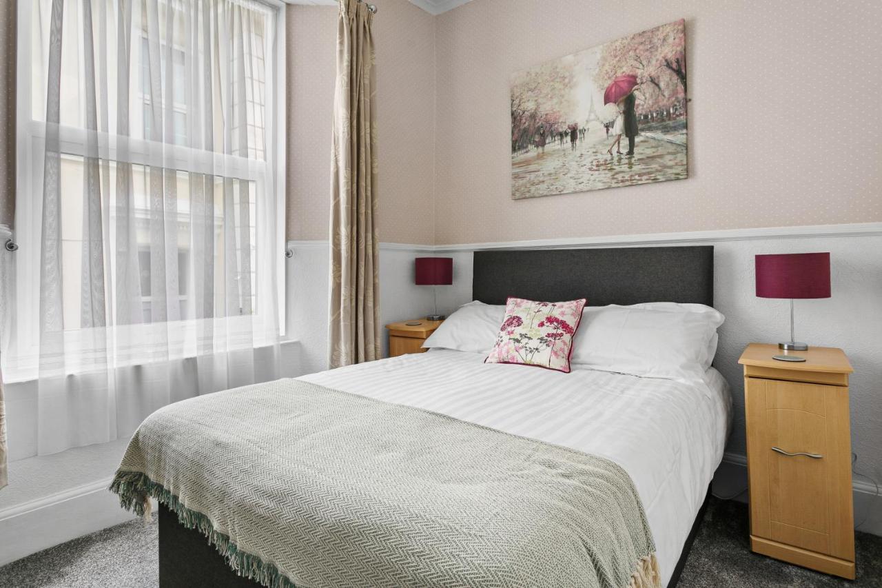 トーキー The Netley Bed & Breakfast エクステリア 写真